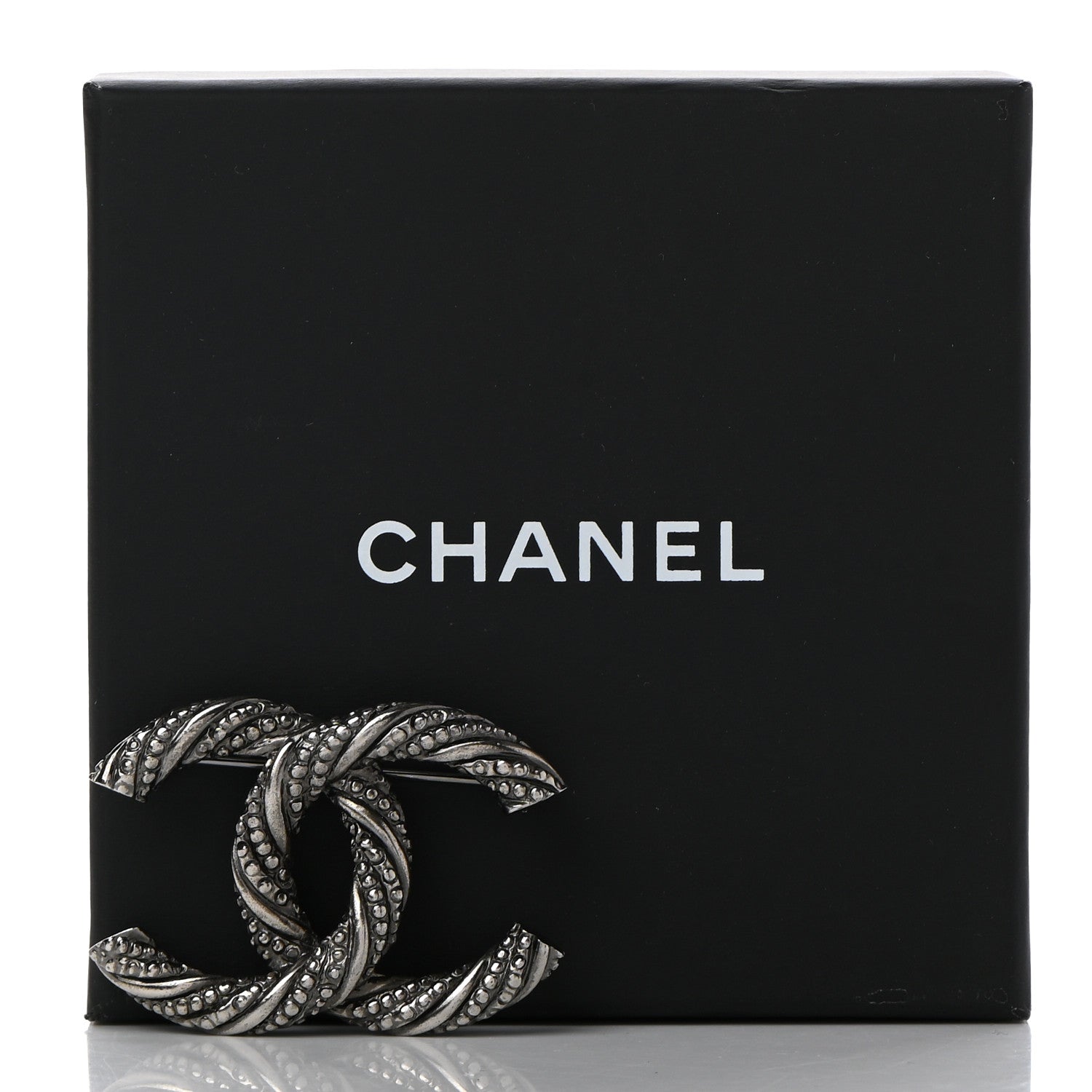 Chanel Ruthenium Twisted CC Brooch 6 of 6