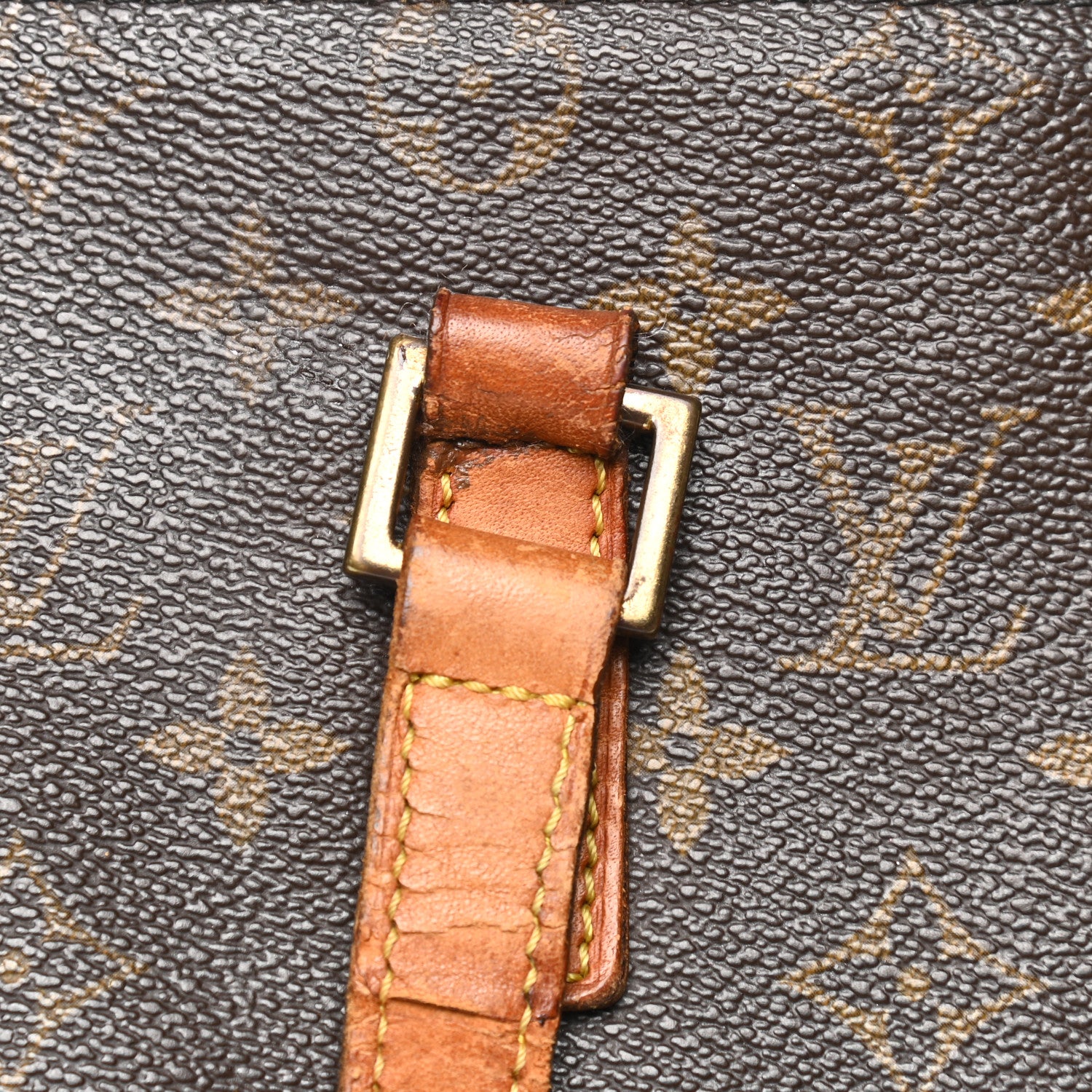 Louis Vuitton Monogram Cabas Mezzo 6 of 10