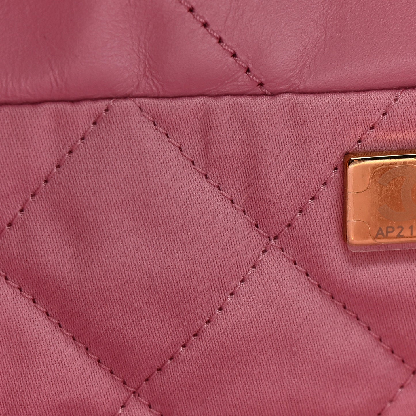 Shiny Calfskin Quilted Small Chanel 22 Lilac