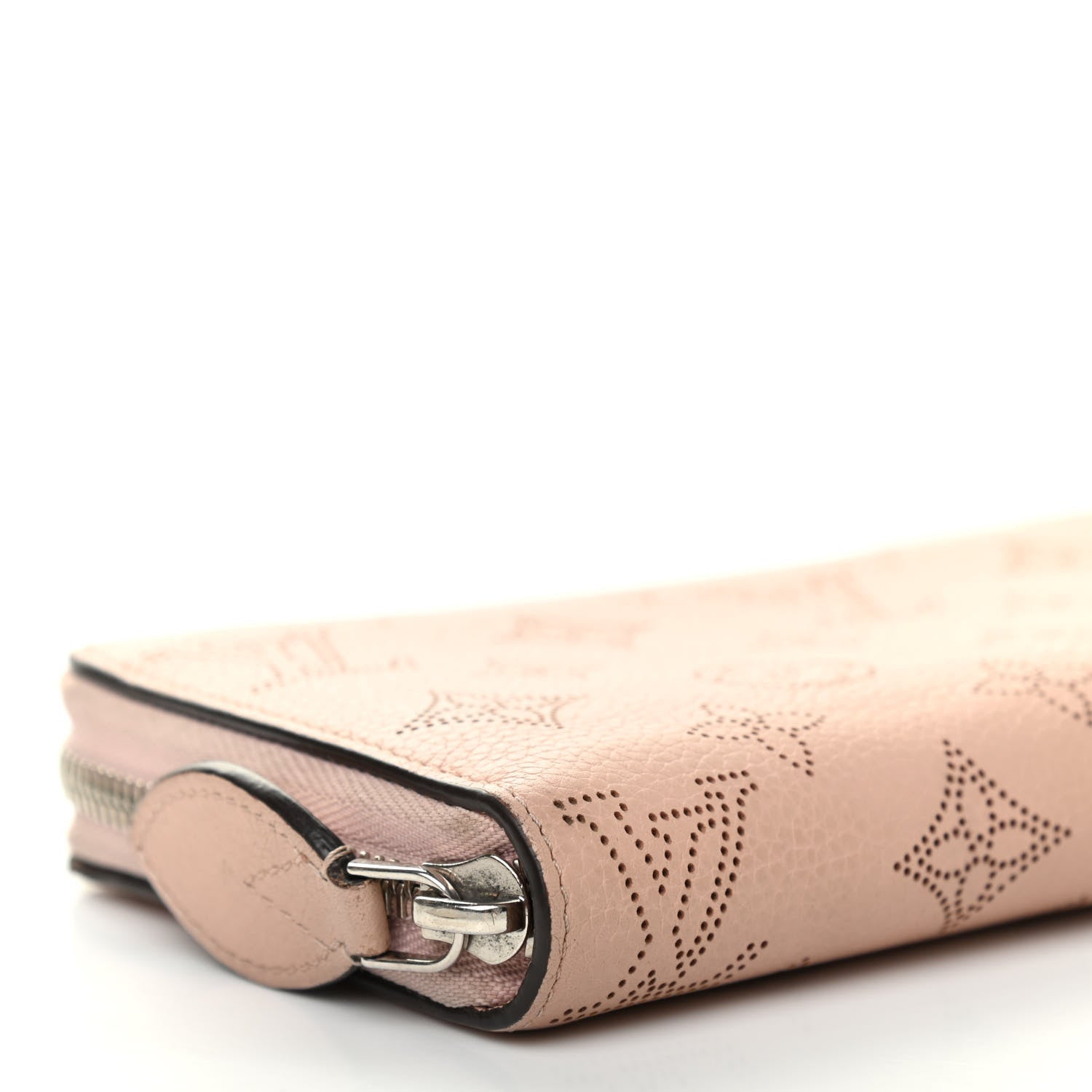 Louis Vuitton Mahina Zippy Wallet Magnolia 12 of 12