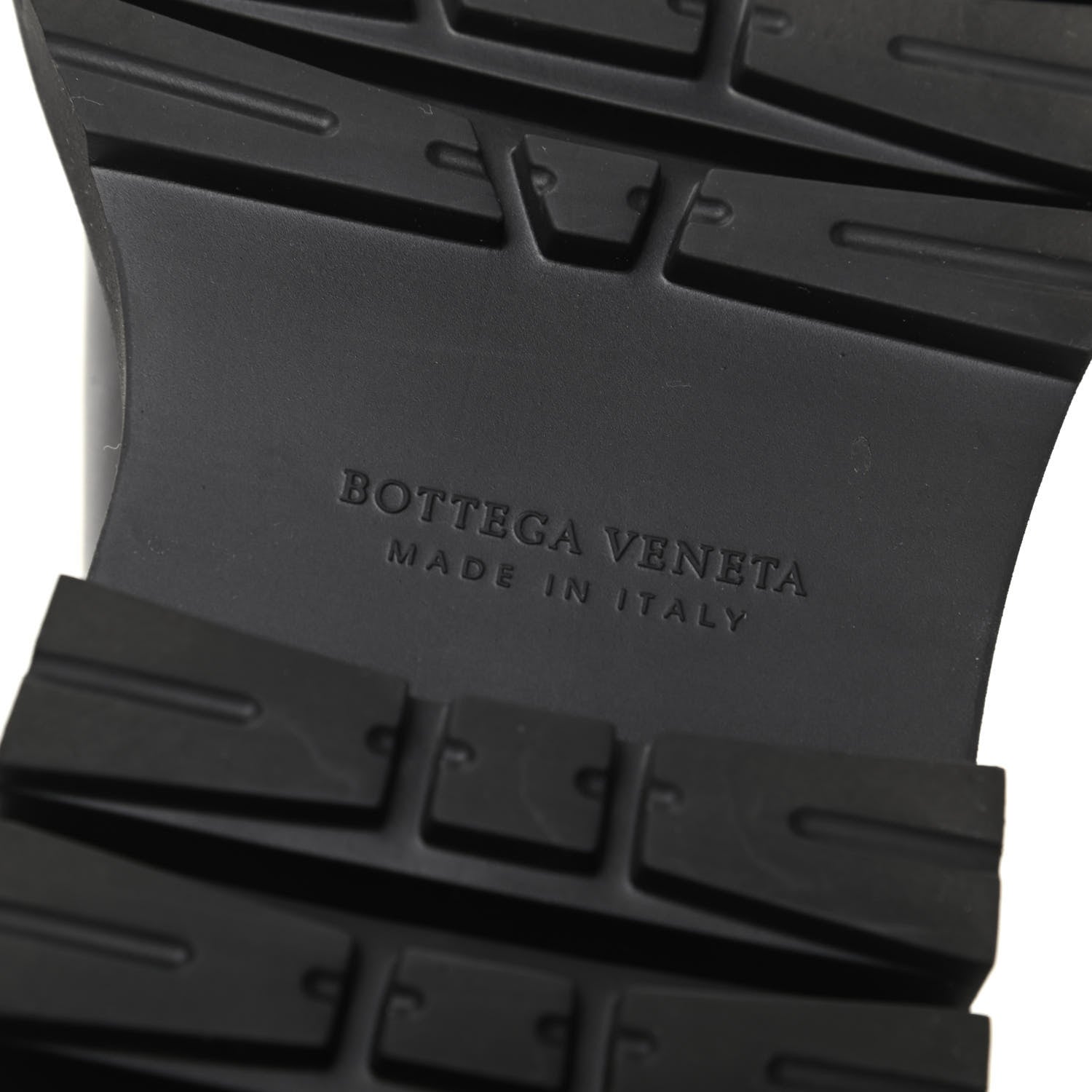 Bottega Veneta Calfskin The Lug Chelsea 55mm Boots 39 Black 6 of 7