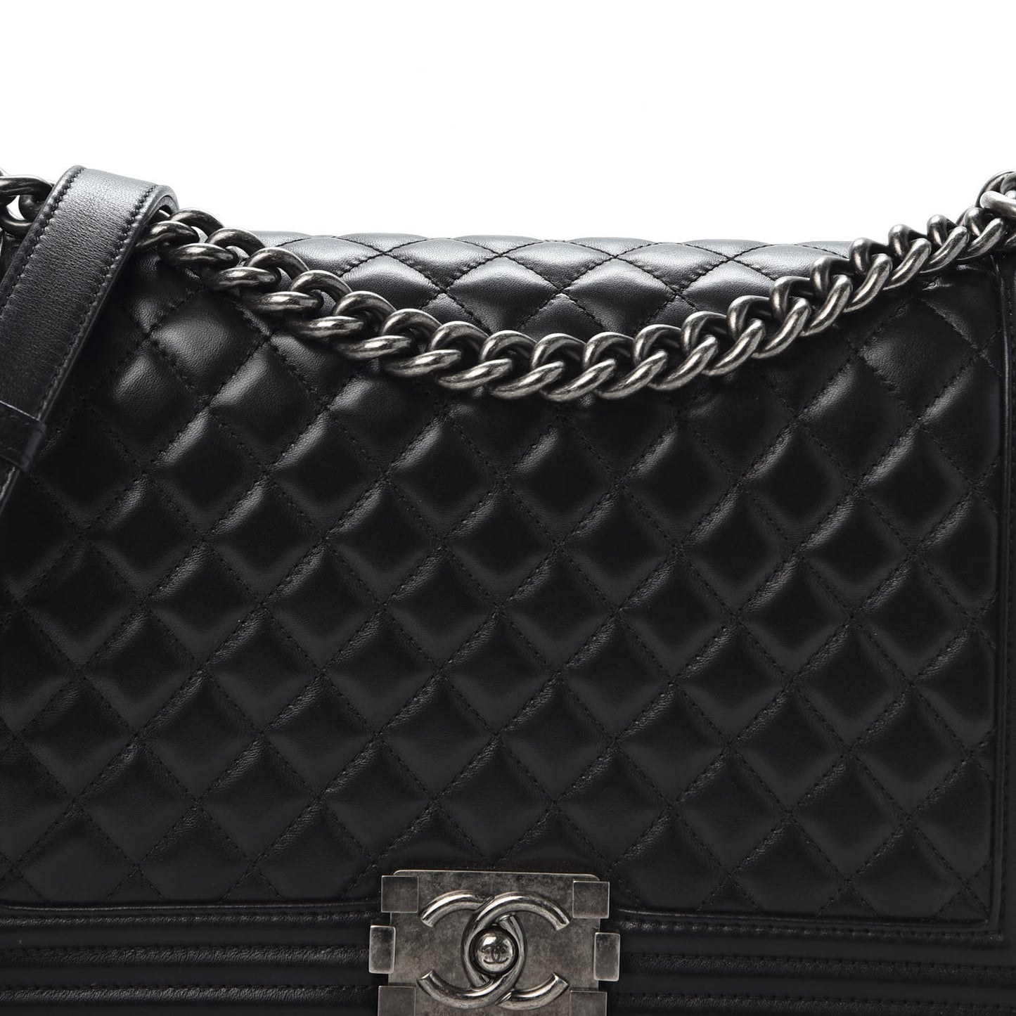 Lambskin Quilted New Medium Boy Flap Black