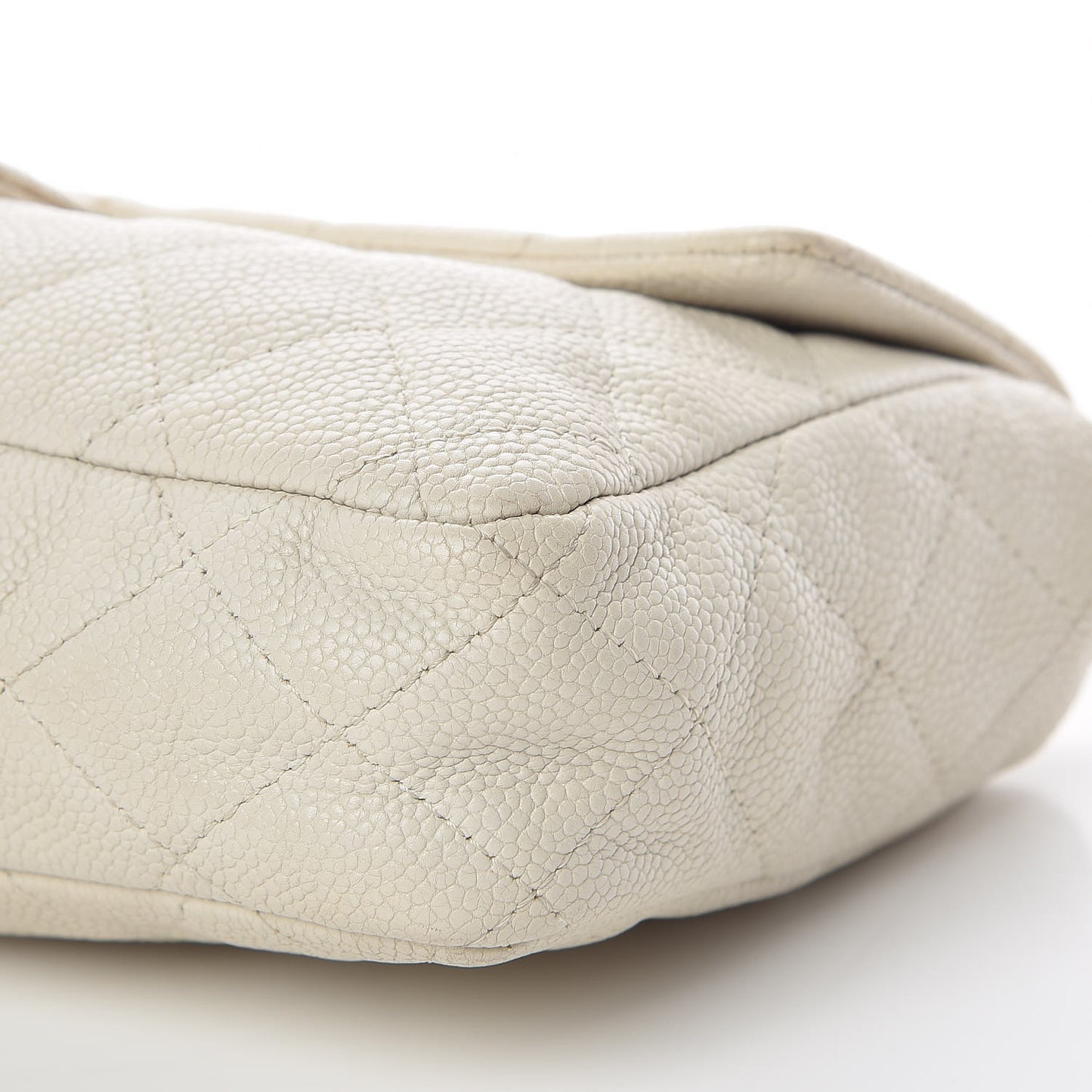 Caviar Quilted 2.55 Reissue East West Flap White