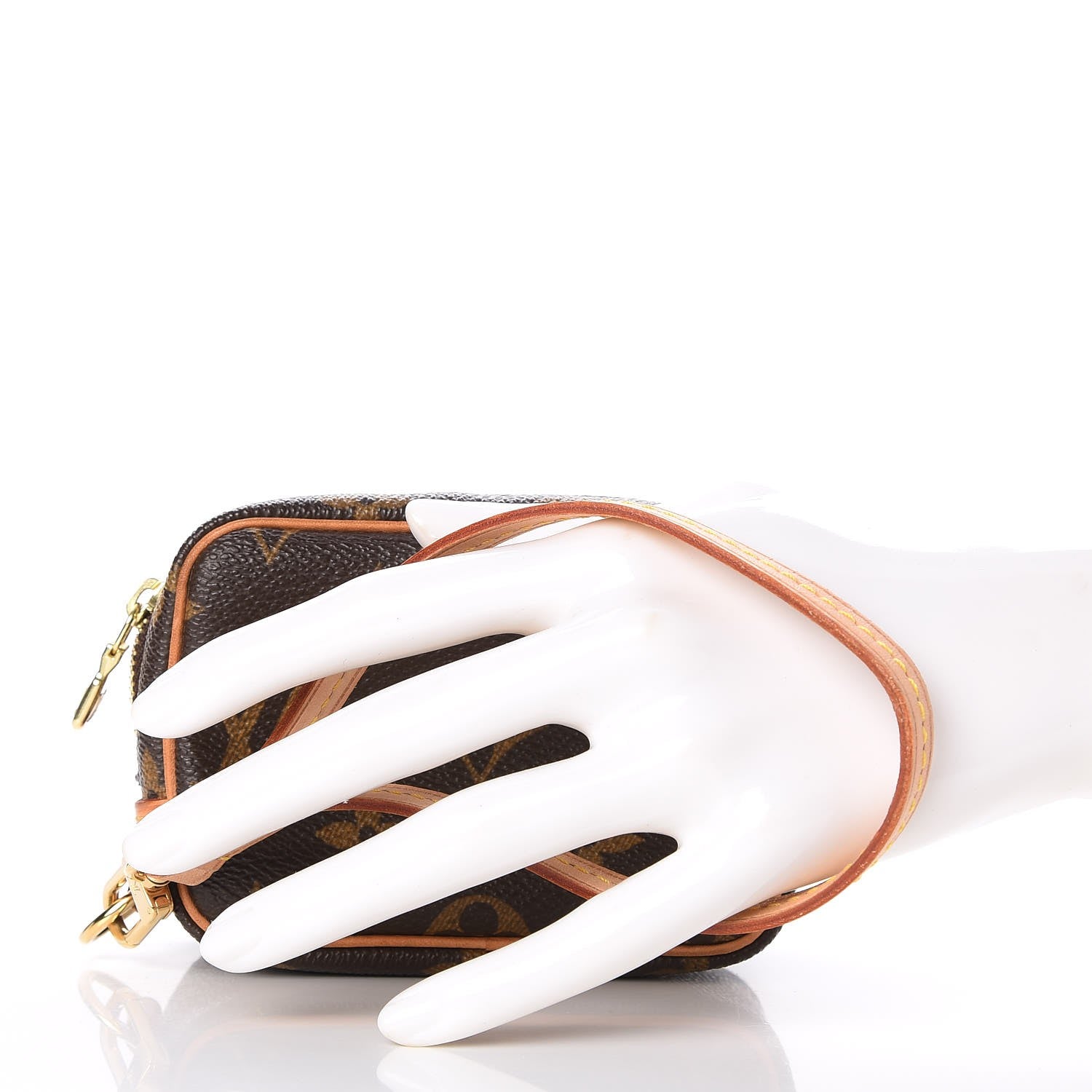Louis Vuitton Monogram Wapity 2 of 7