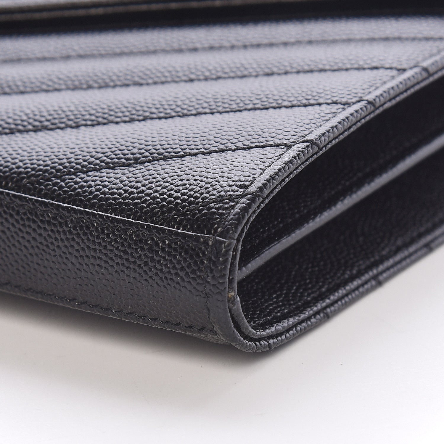Saint Laurent Grain De Poudre Matelasse Chevron Monogram Chain Wallet Black 9 of 15