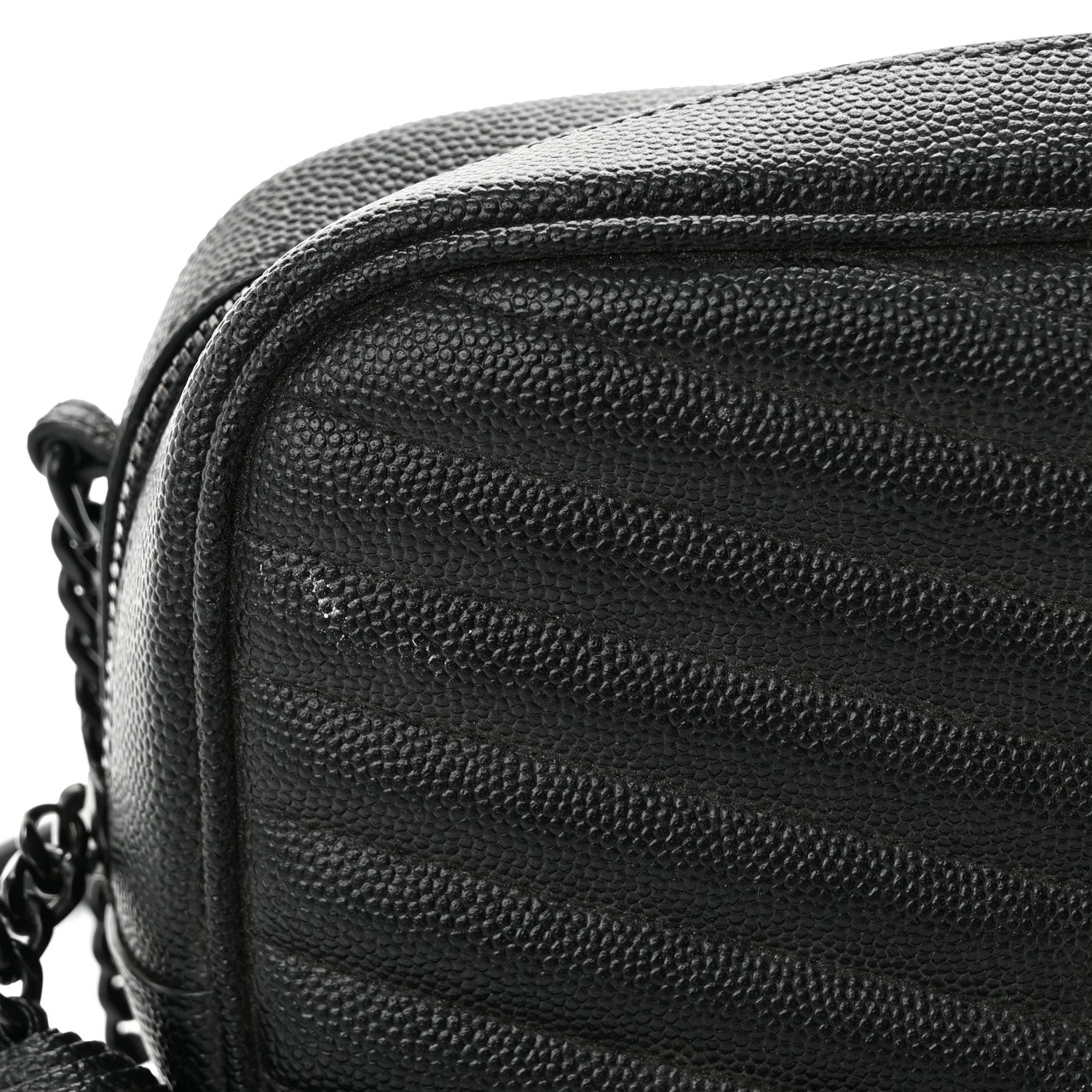 Saint Laurent Grain De Poudre Matelasse Monochrome Monogram Mini Lou Camera Bag Black 11 of 12