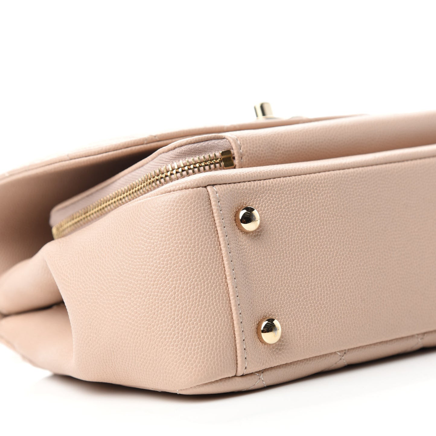 Caviar Quilted Medium Business Affinity Flap Beige