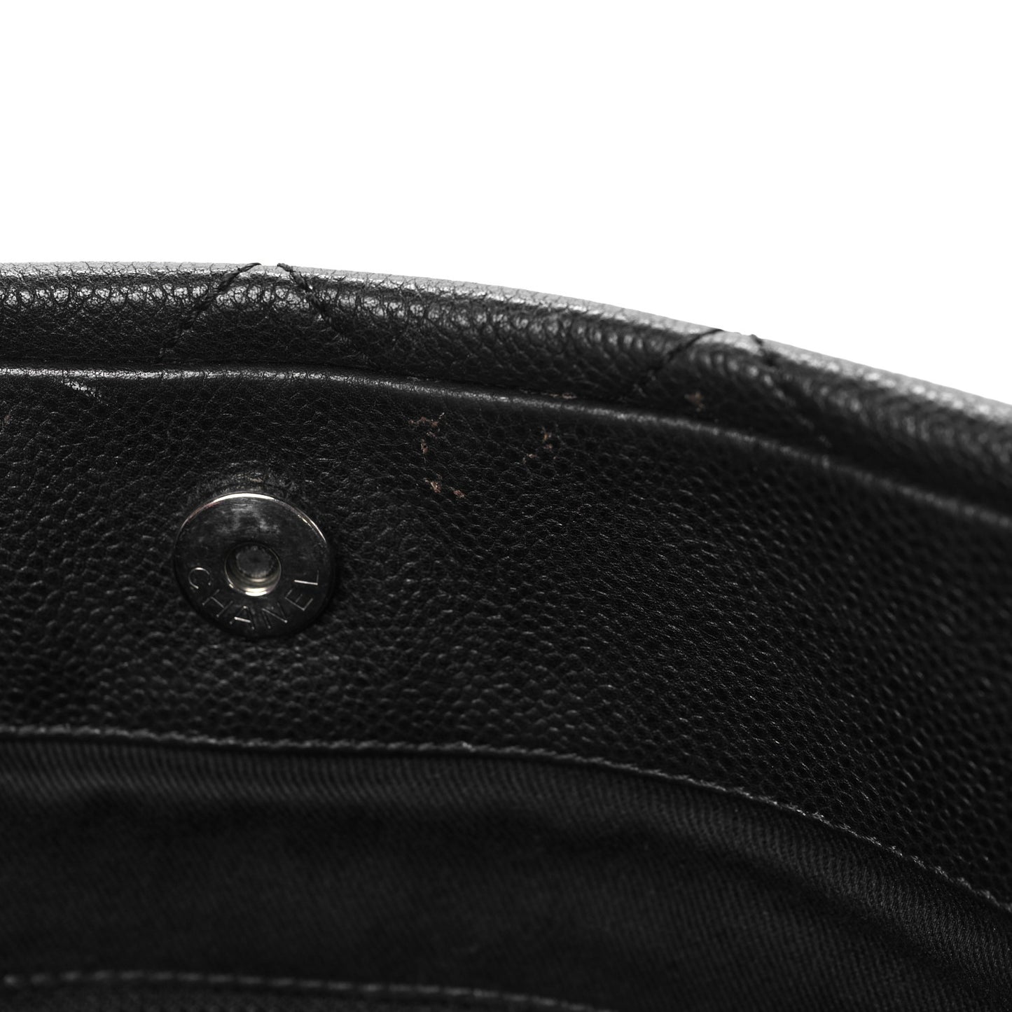 Caviar Quilted CC Timeless Soft Tote Black