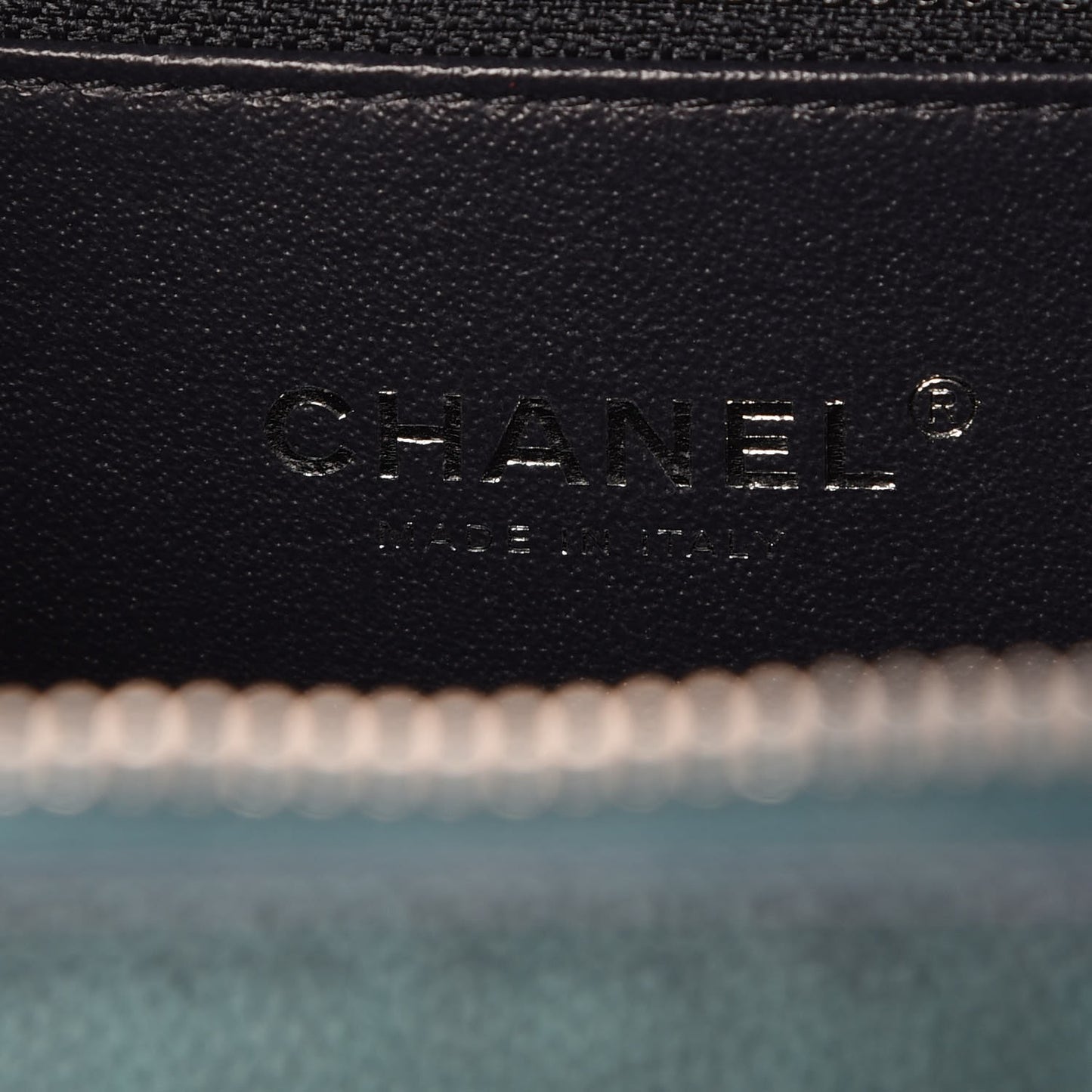 Iridescent Caviar Quilted Medium CC Filigree Vanity Case Dark Turquoise