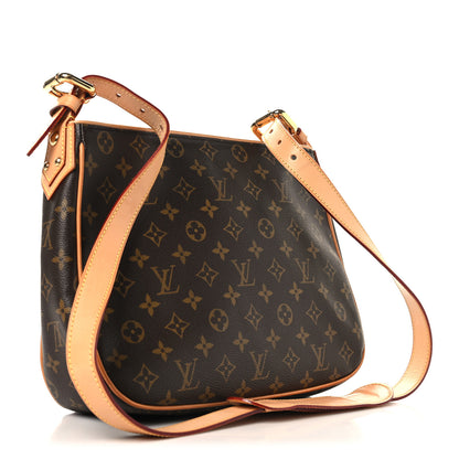 Louis Vuitton Monogram Hudson GM 3 of 10