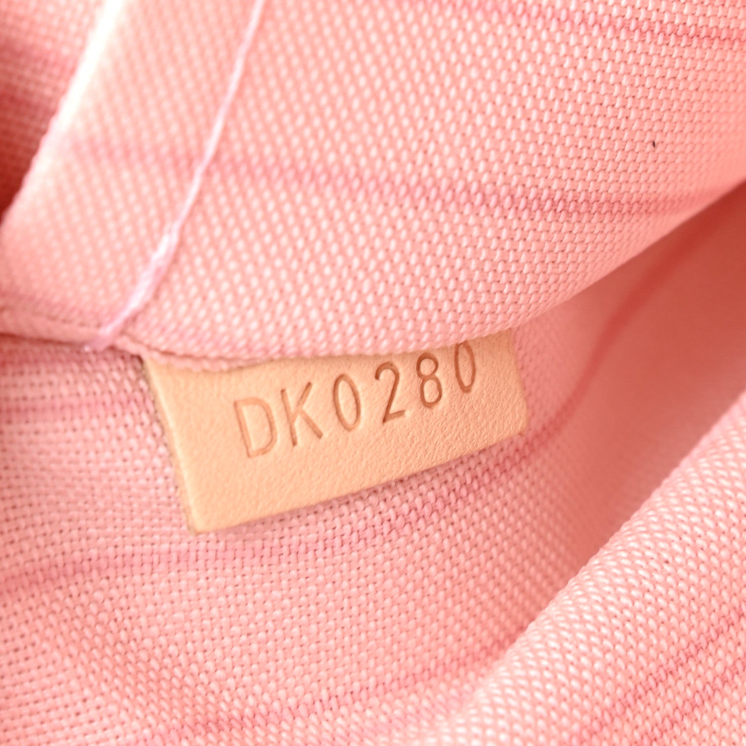 Louis Vuitton Damier Azur Neverfull MM GM Pochette Rose Ballerine 7 of 7