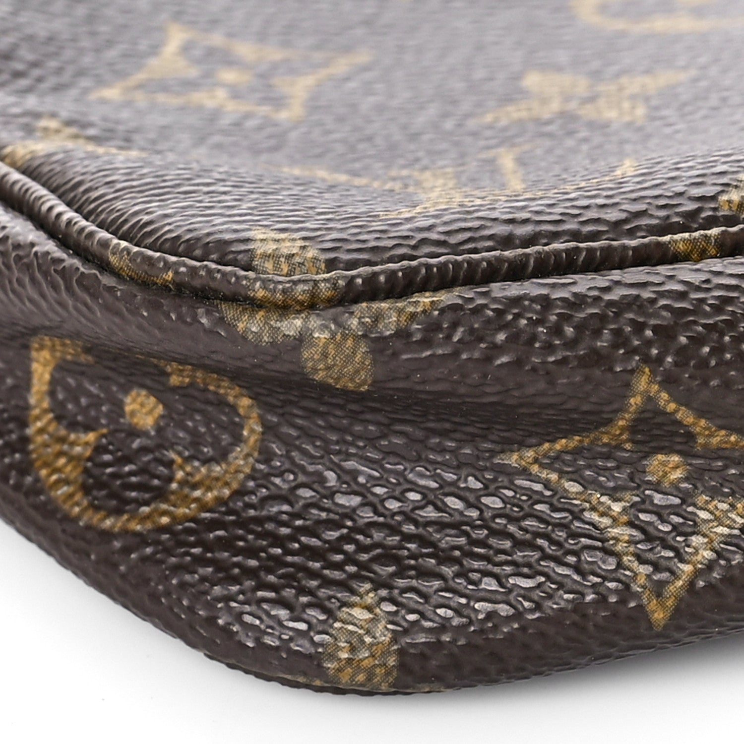 Louis Vuitton Monogram Pochette Accessories 8 of 13