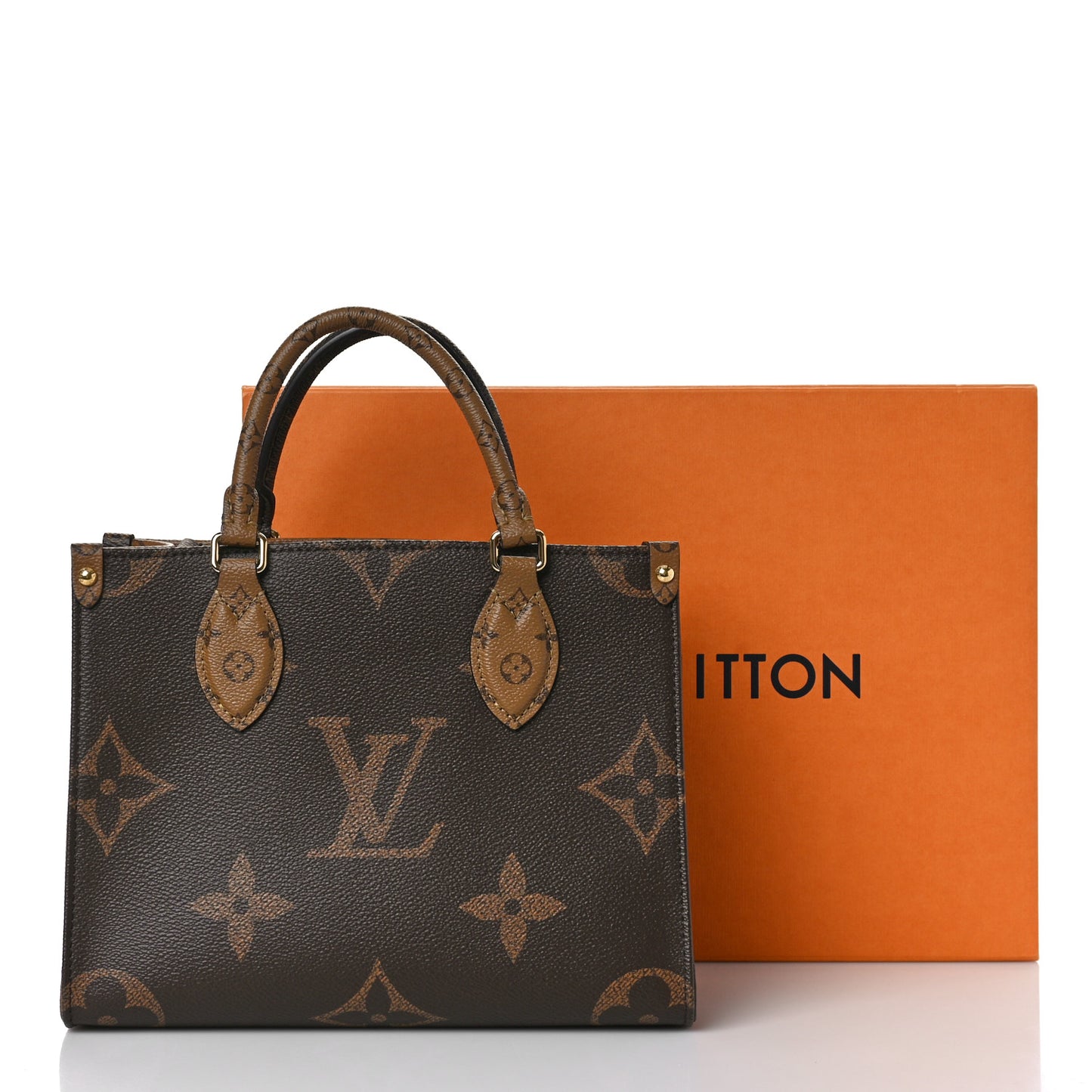 Reverse Monogram Giant Onthego PM