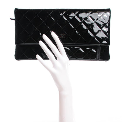Chanel Patent Calfskin Quilted Beauty CC Clutch Black 2 of 7