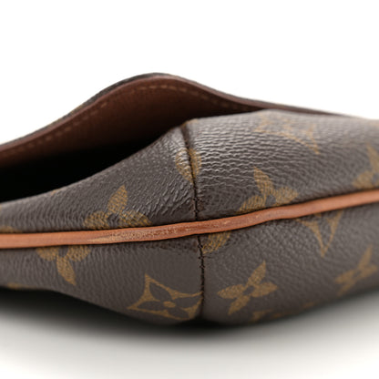Louis Vuitton Monogram Musette Tango Long Strap 8 of 12