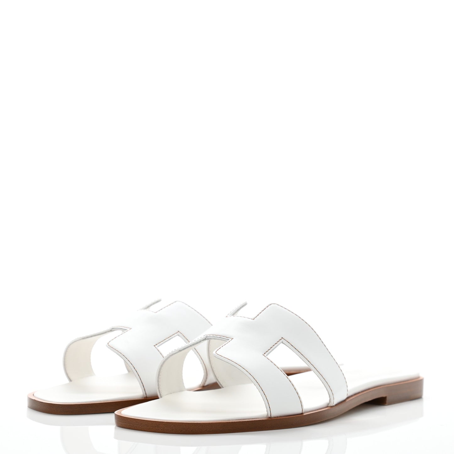 Box Calfskin Oran Sandals 37.5 White