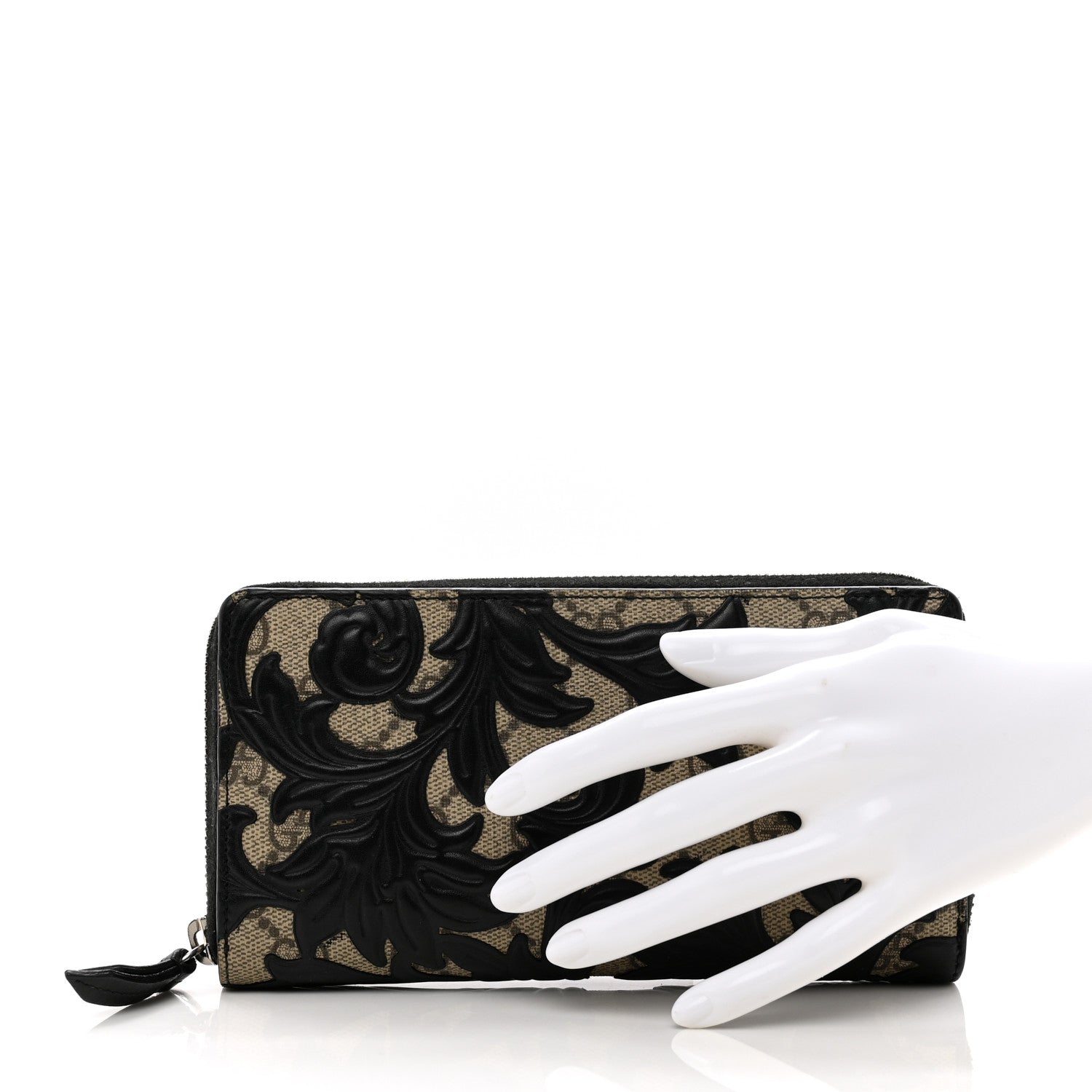 Gucci GG Supreme Monogram Arabesque Zip Around Wallet Black 2 of 11