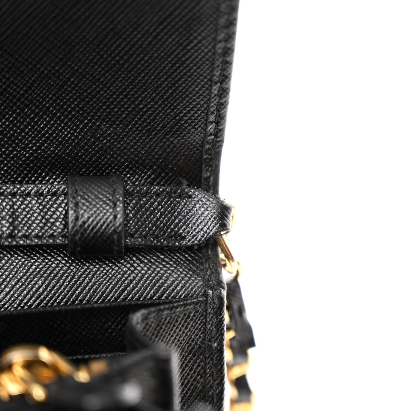Saffiano Metal Oro Chain Wallet Black