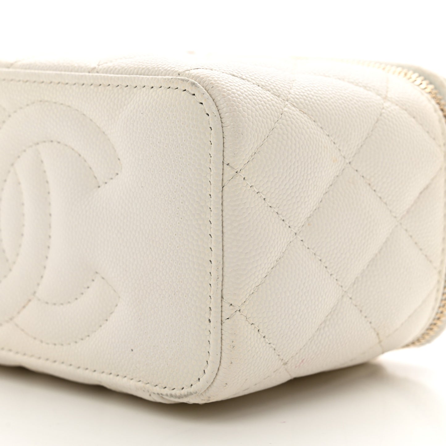 Caviar Quilted Small Vanity Case With Chain White