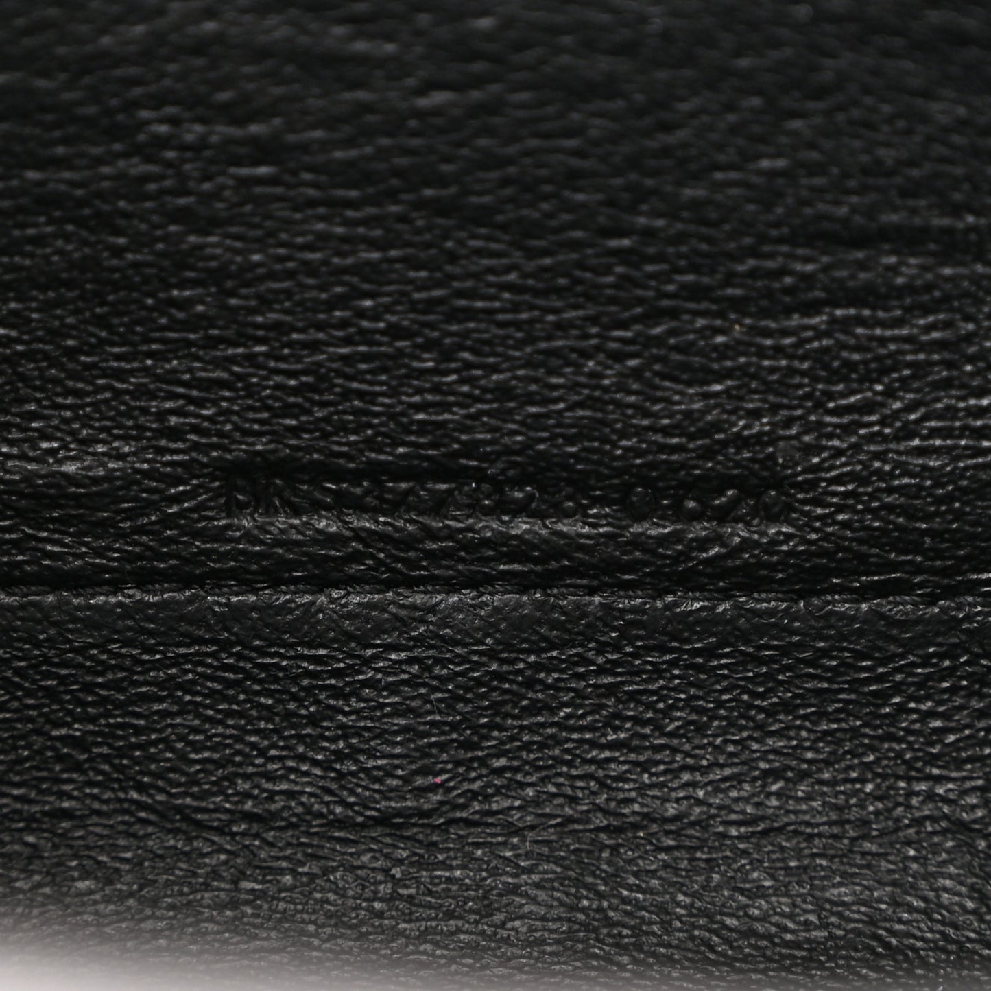 Grain De Poudre Matelasse Chevron Monogram Chain Wallet Black