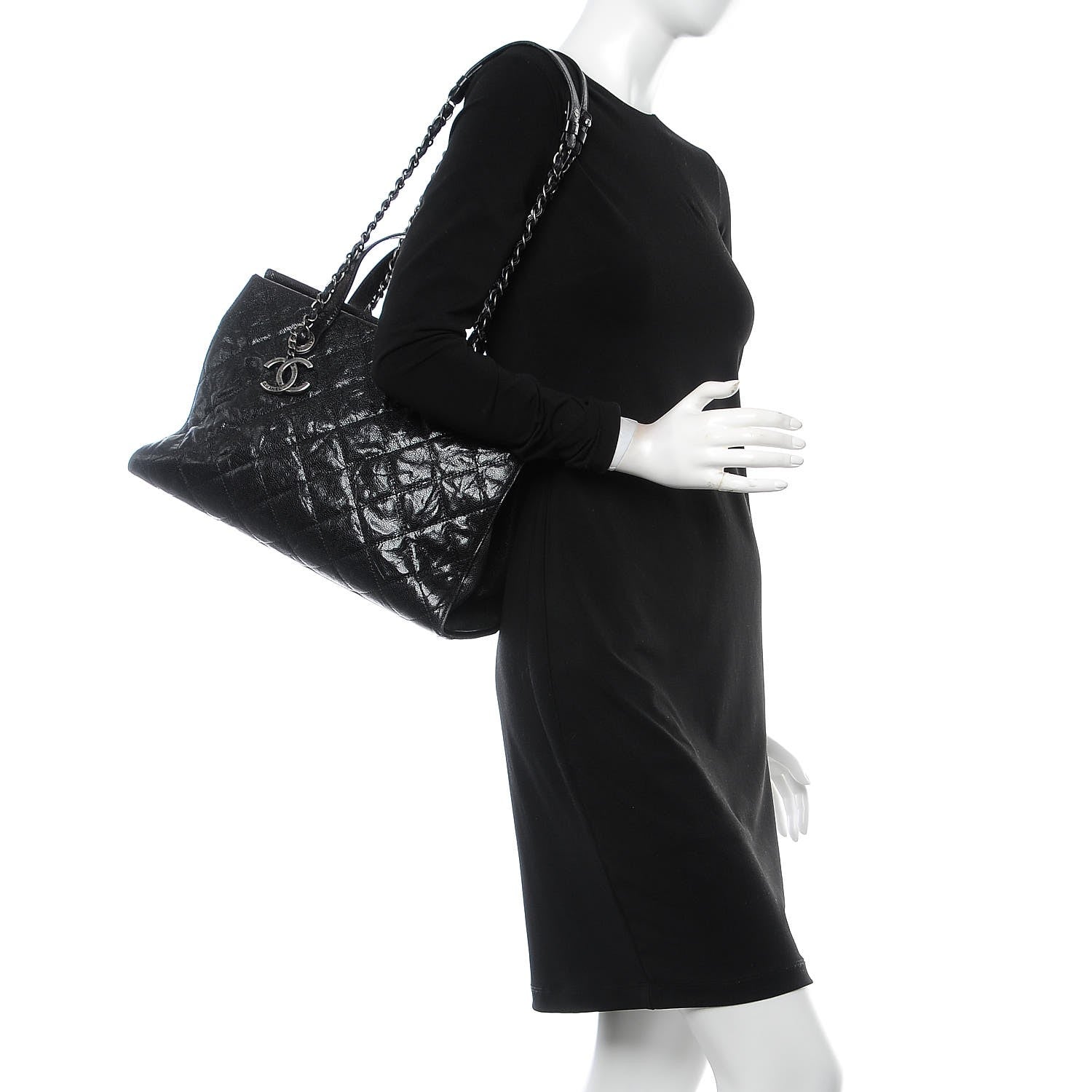 Chanel Crumpled Grained Calfskin Quilted CC Crave Tote Black 3 of 13
