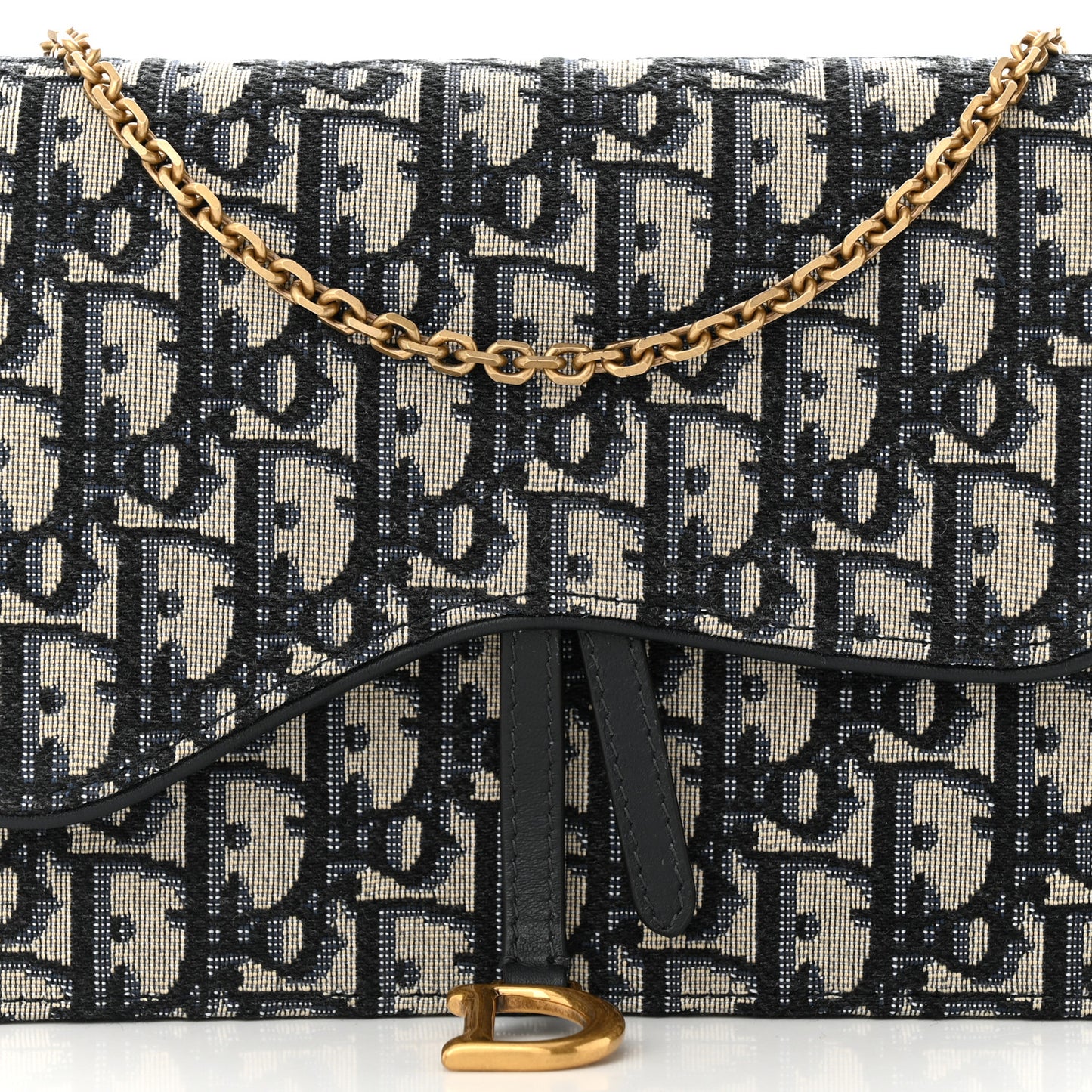 Oblique Saddle Chain Pouch Blue