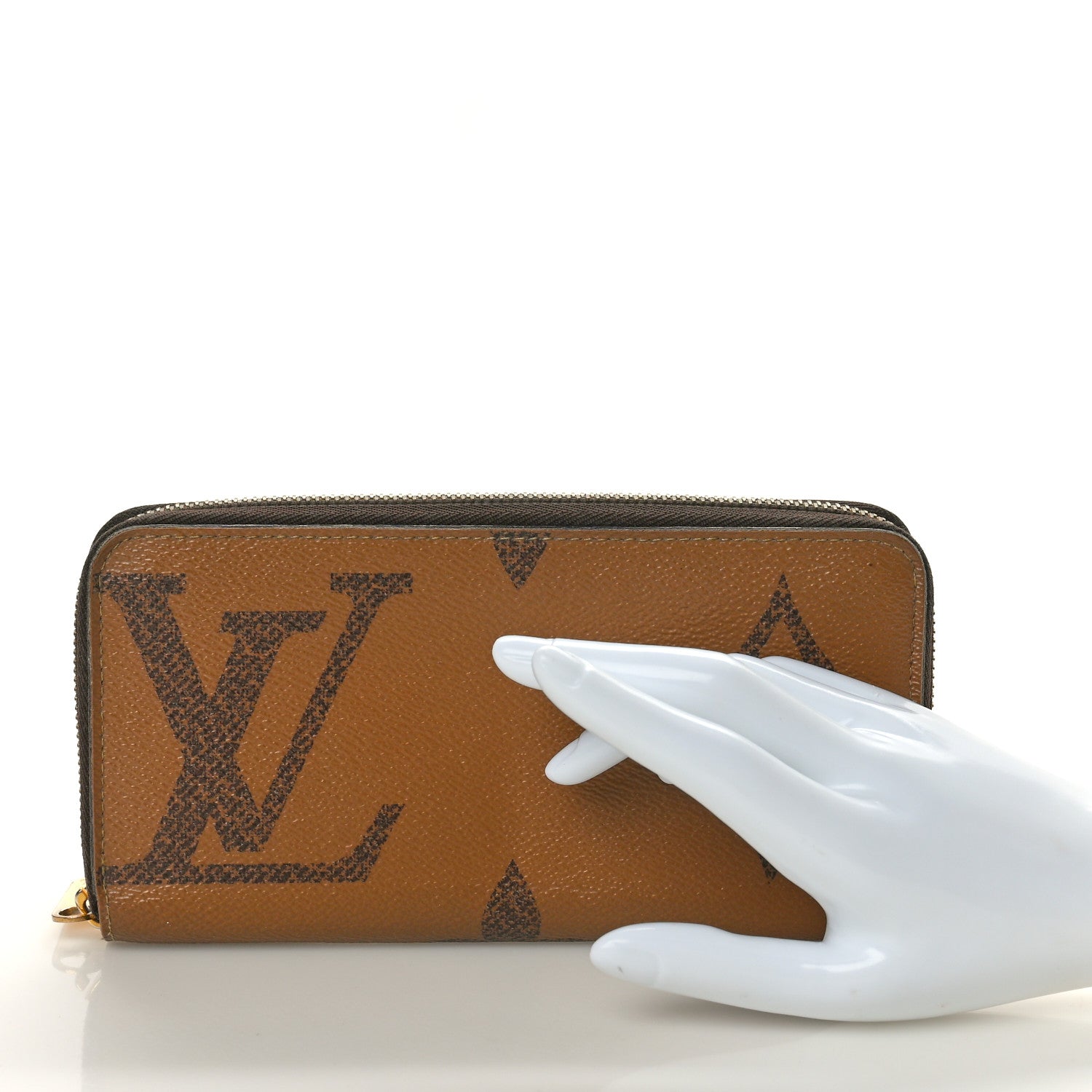 Louis Vuitton Reverse Monogram Giant Zippy Wallet 2 of 8