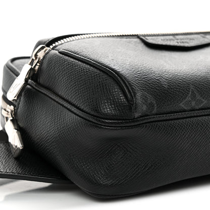 Louis Vuitton Taiga Monogram Outdoor Bumbag Black 8 of 9
