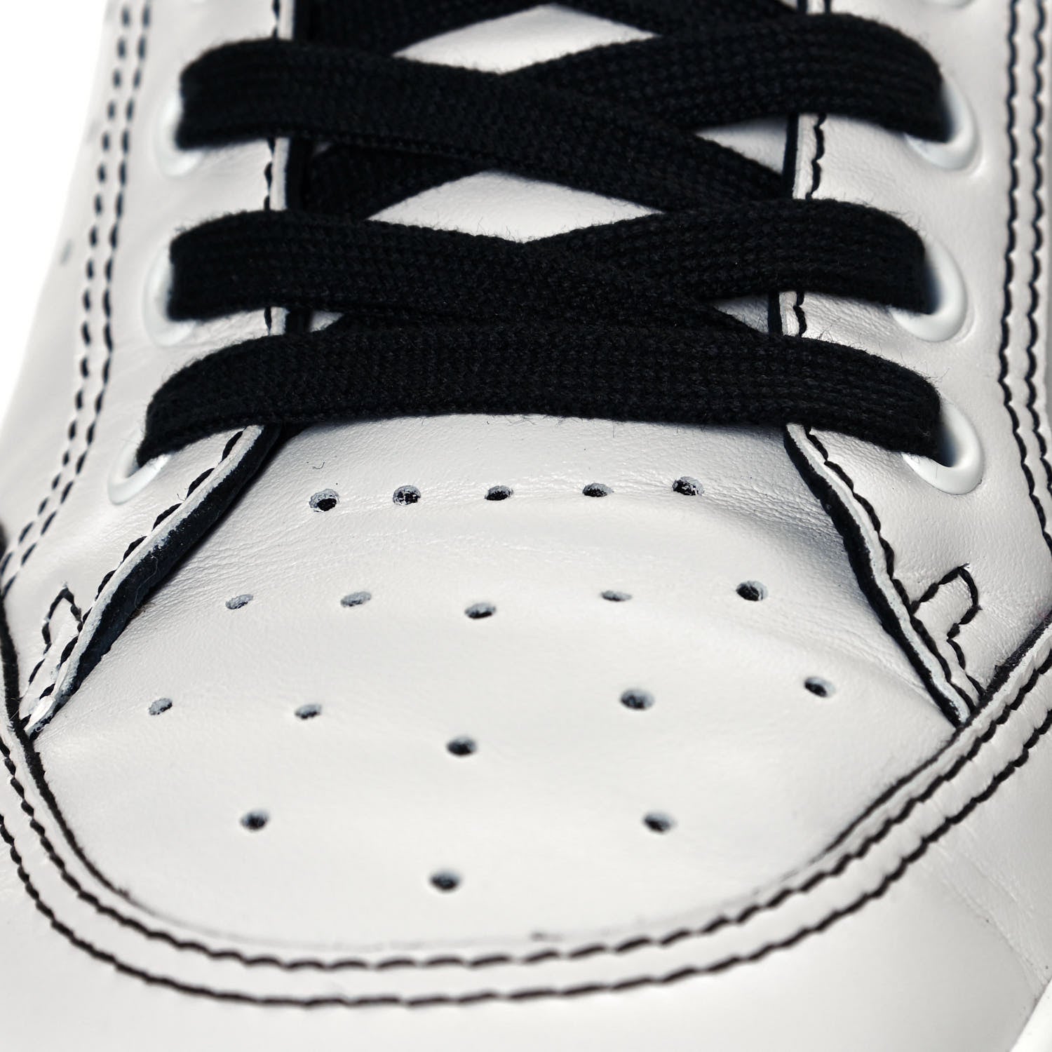 Chanel Calfskin Womens Logo Sneakers 41 White Black 9 of 12