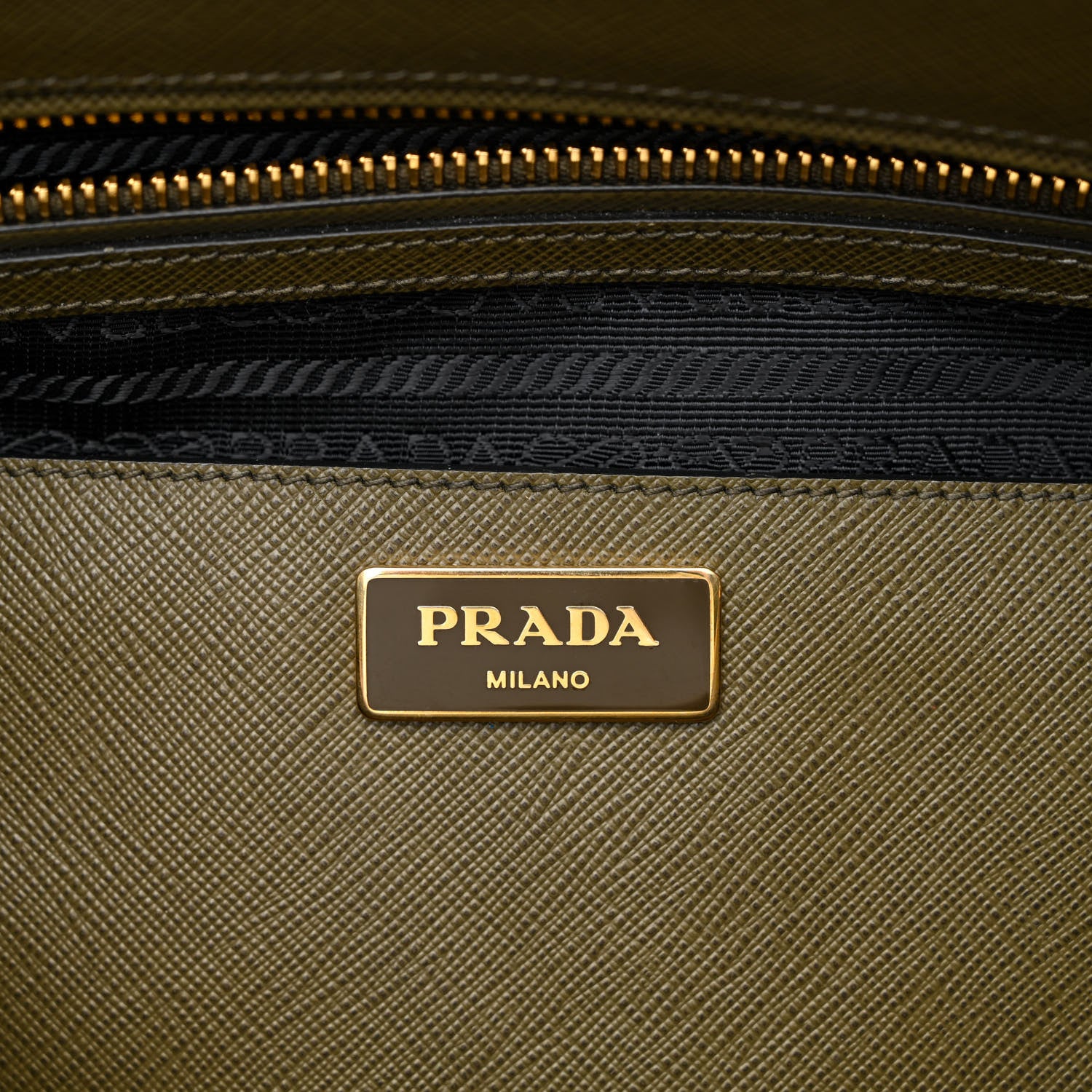 Prada Saffiano Lux Bi-Color Medium Galleria Double Zip Tote Militare Black 5 of 11