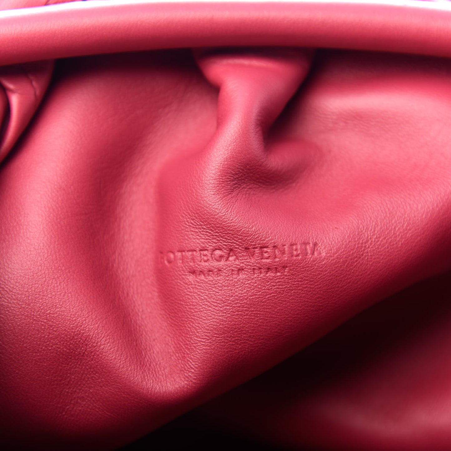 Nappa Maxi Intrecciato The Pouch Oversized Clutch Amaranto