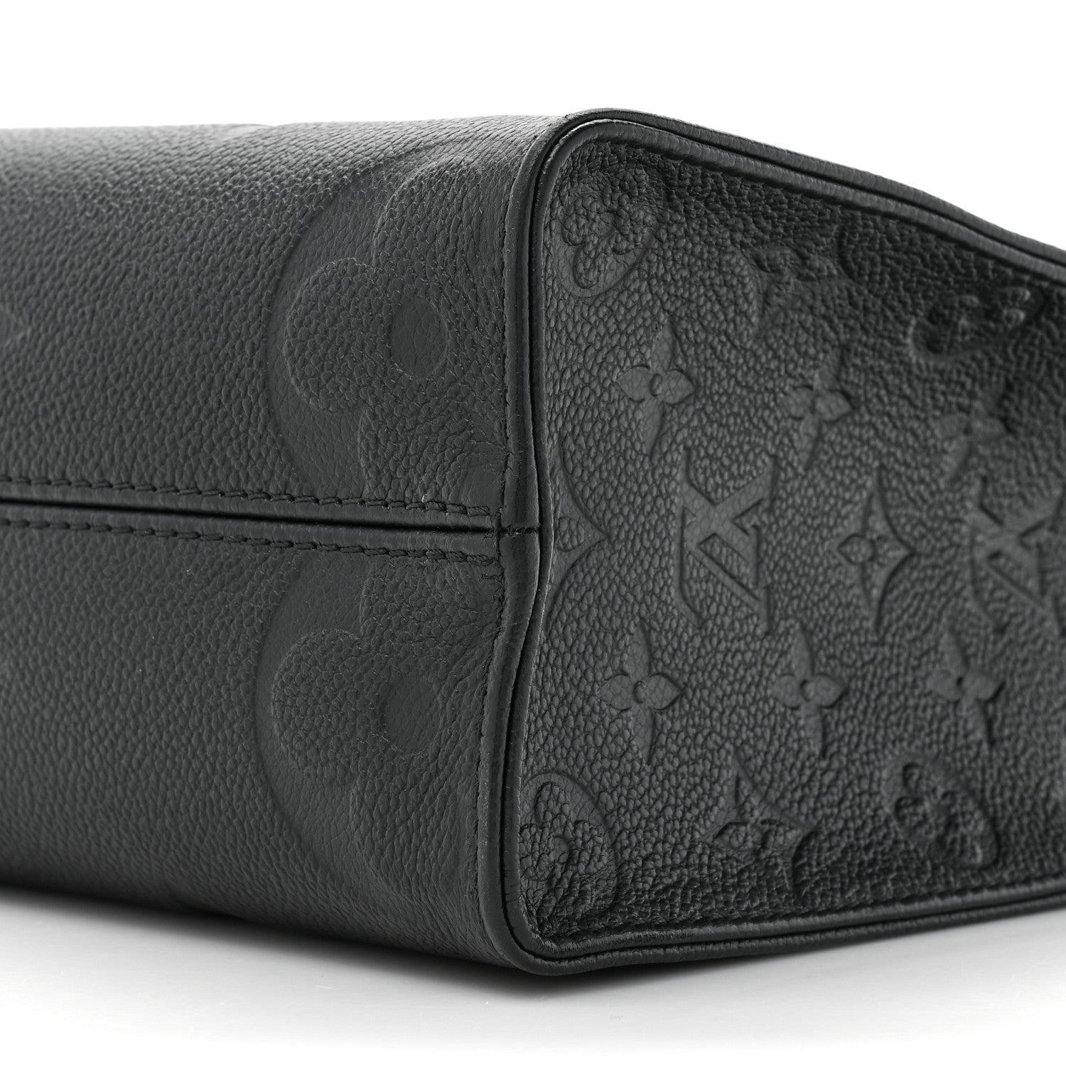Louis Vuitton Empreinte Monogram Giant Onthego PM Black 8 of 9