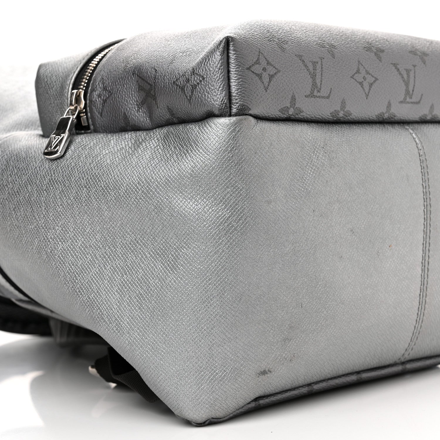Louis Vuitton Monogram Taiga Discovery Backpack PM Silver 8 of 14