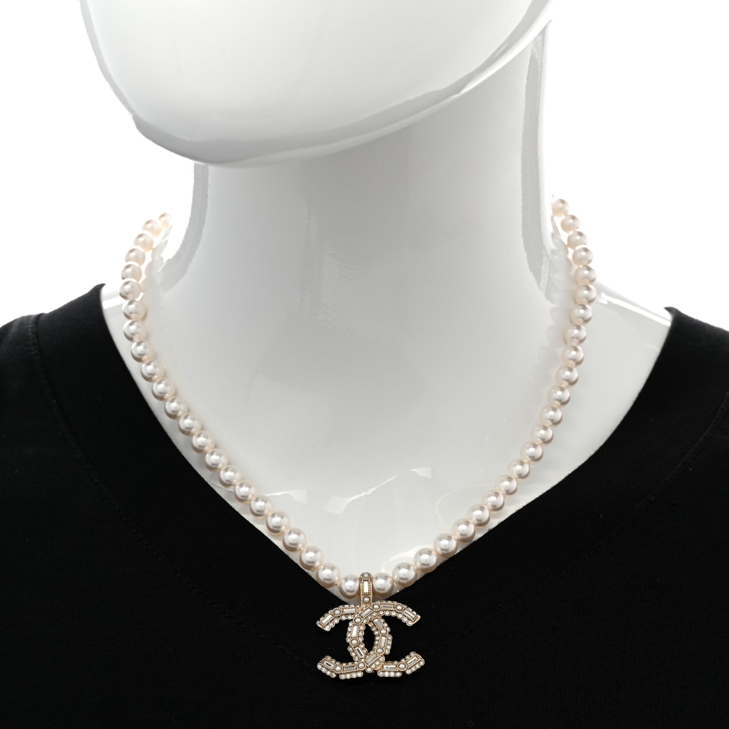 Pearl Crystal Baguette CC Short Necklace Gold