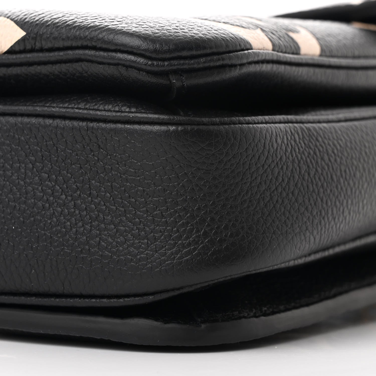 Louis Vuitton Empreinte Monogram Giant Pochette Metis Black Beige 10 of 11