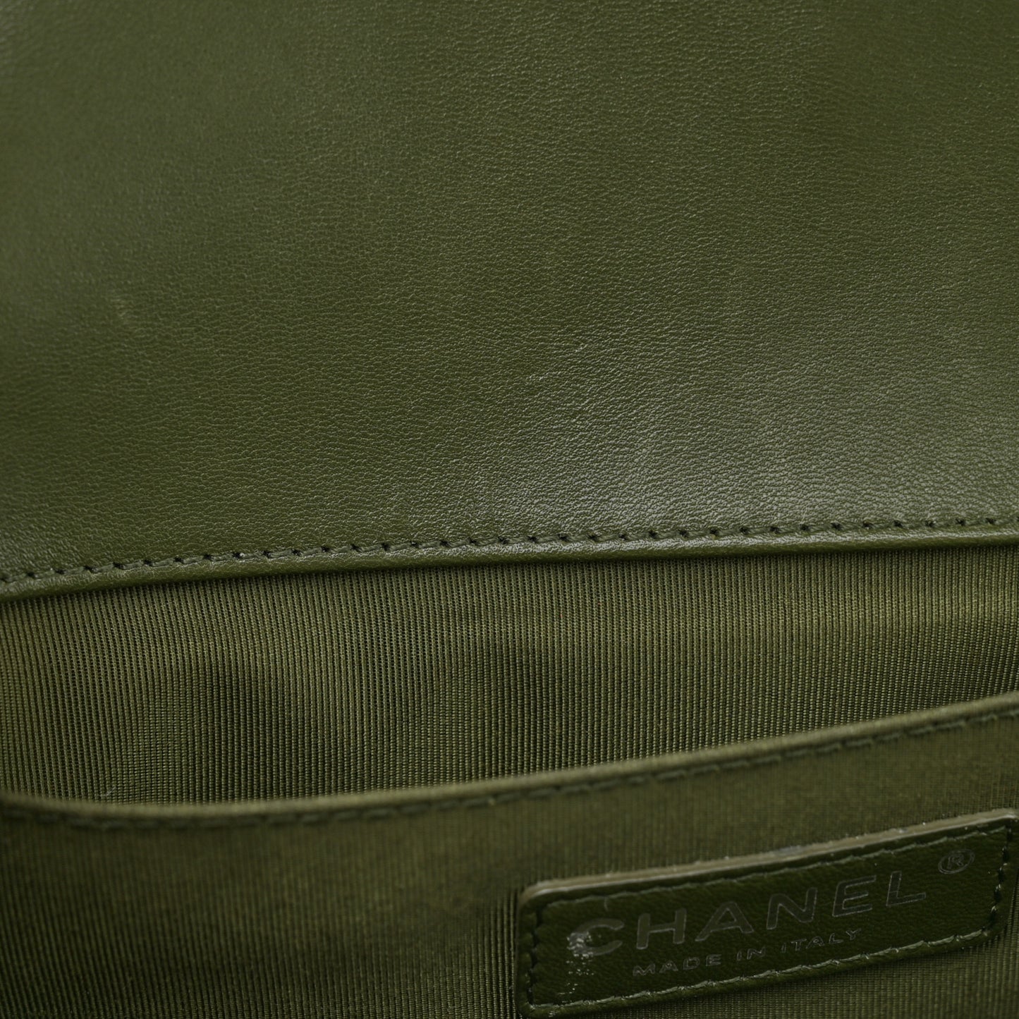 Lambskin Quilted Medium Boy Flap Green