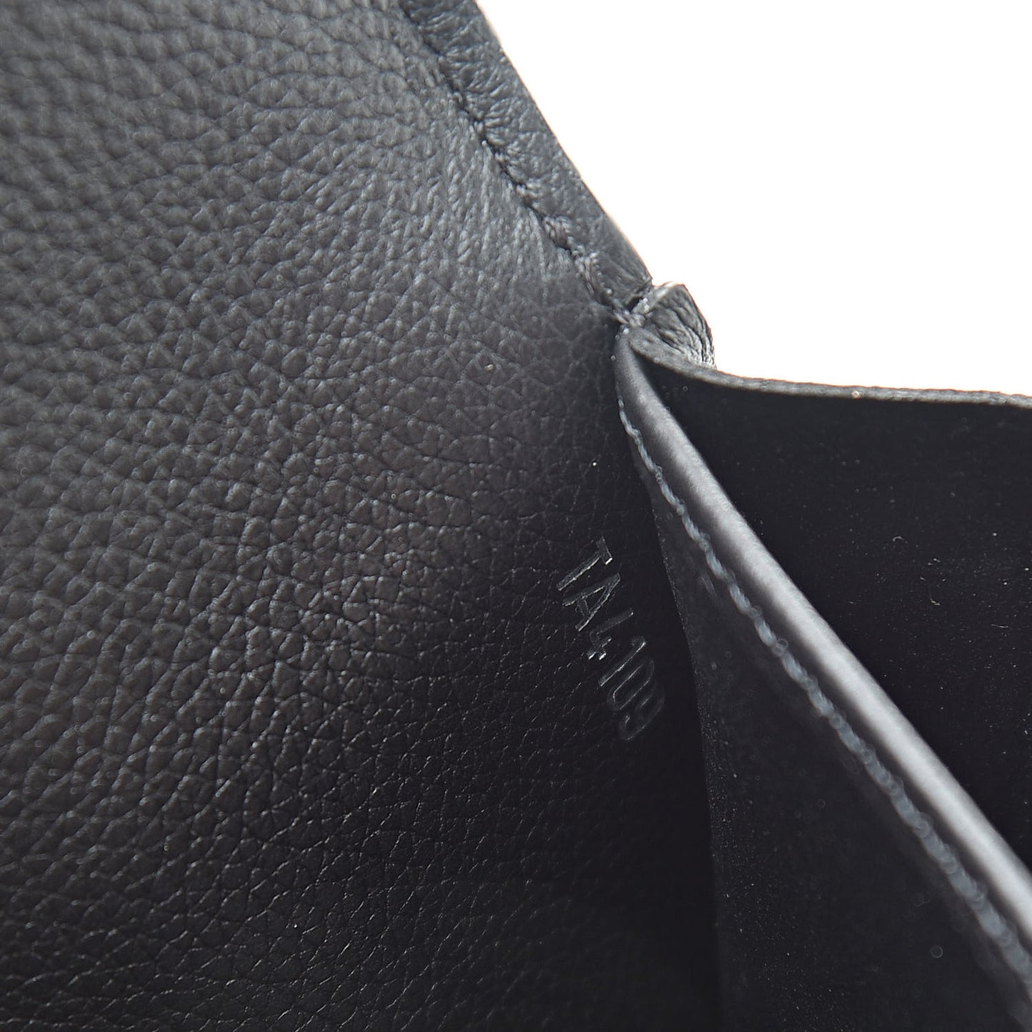 Soft Calfskin My Lockme Wallet Black