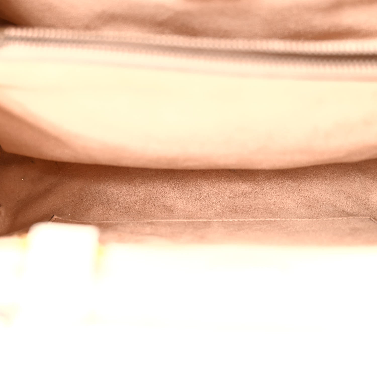 Gucci Calfskin Matelasse Small GG Marmont Tote White 6 of 17