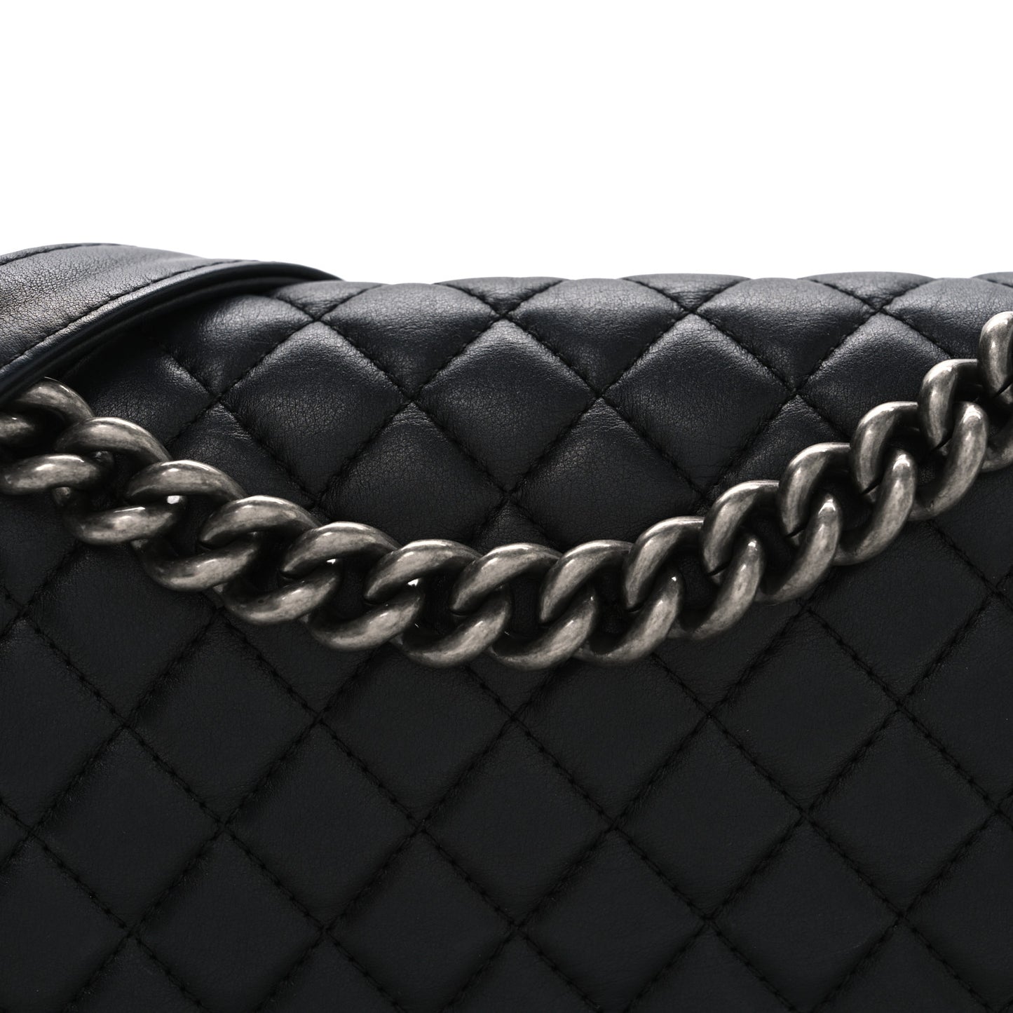 Lambskin Quilted Medium Boy Flap Black