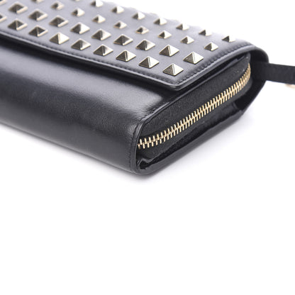 Valentino Garavani Vitello Rockstud Carry Secrets Continental Wallet On Chain Black 8 of 9