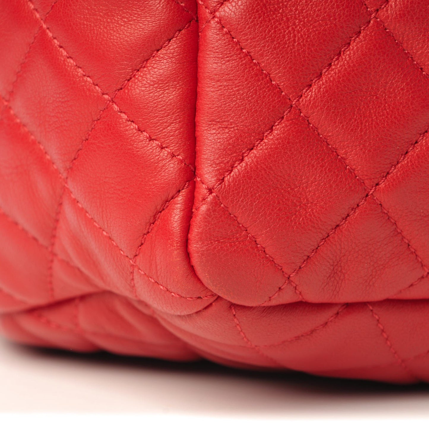 Lambskin Quilted Small CC Chain Drawstring Bucket Bag Red