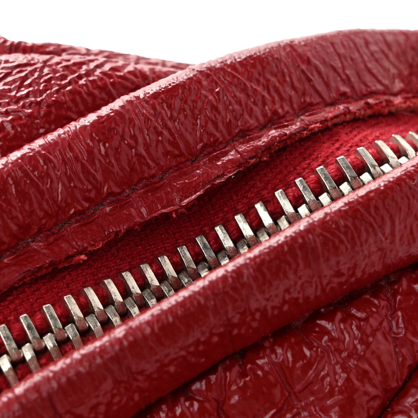 Vernice Trapunto Tote Rosso