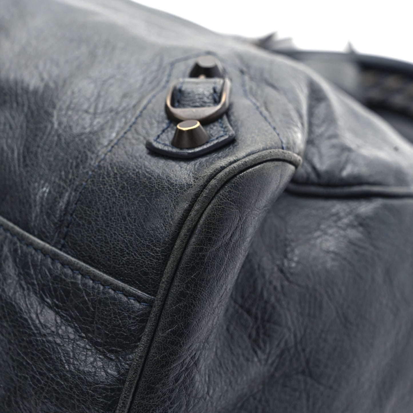 Agneau Classic Hardware Velo Anthracite