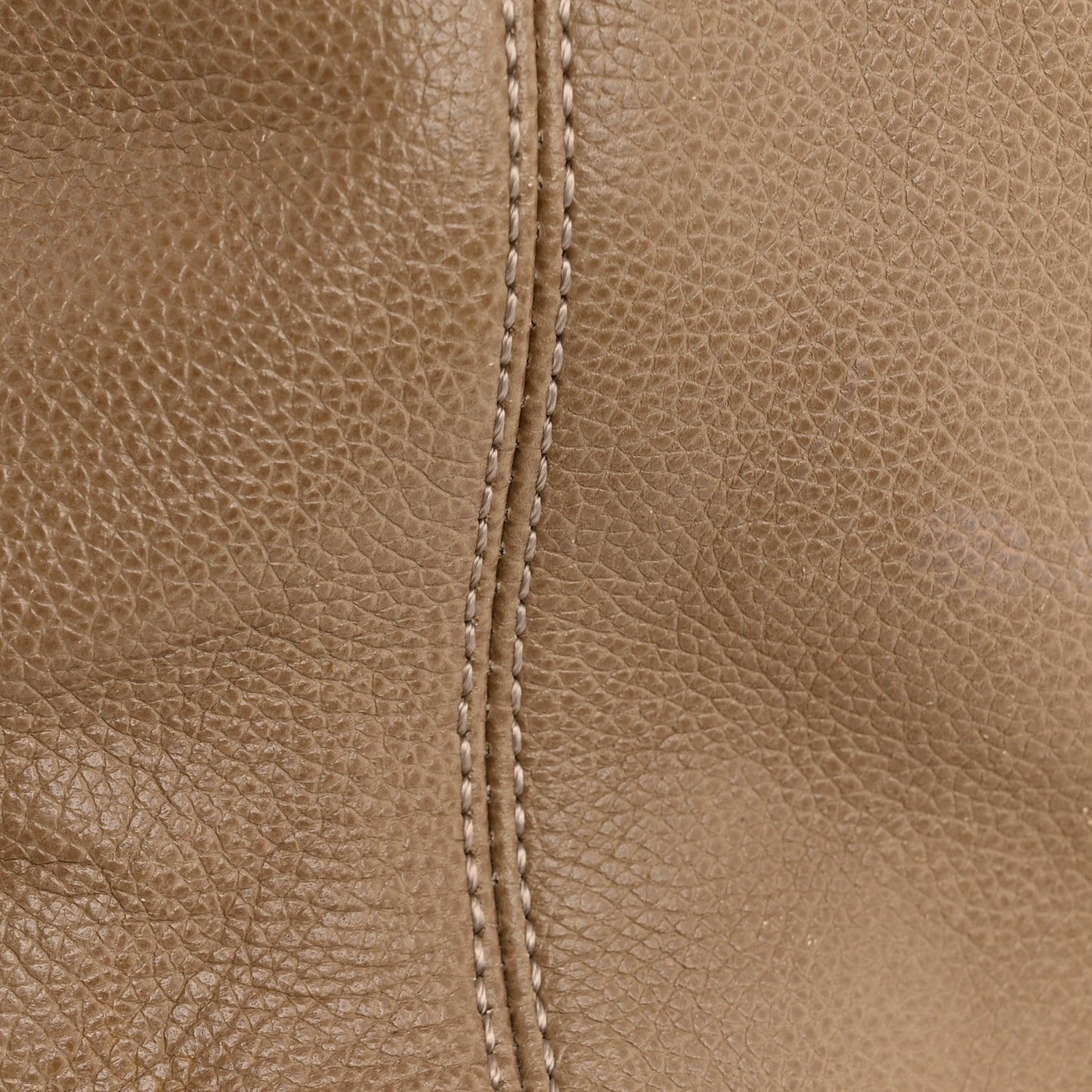 Calfskin Cerf Executive Shopper Tote Beige Black