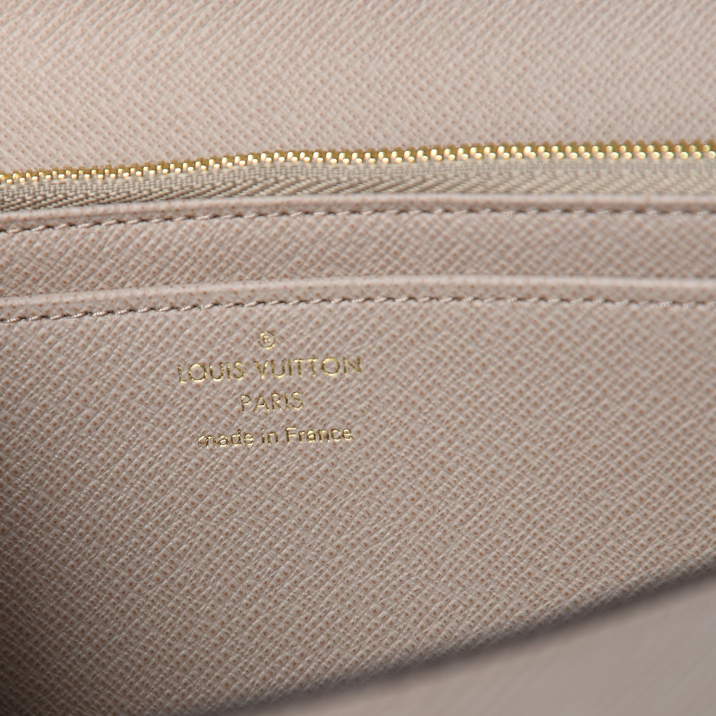 Epi Twist Wallet Galet