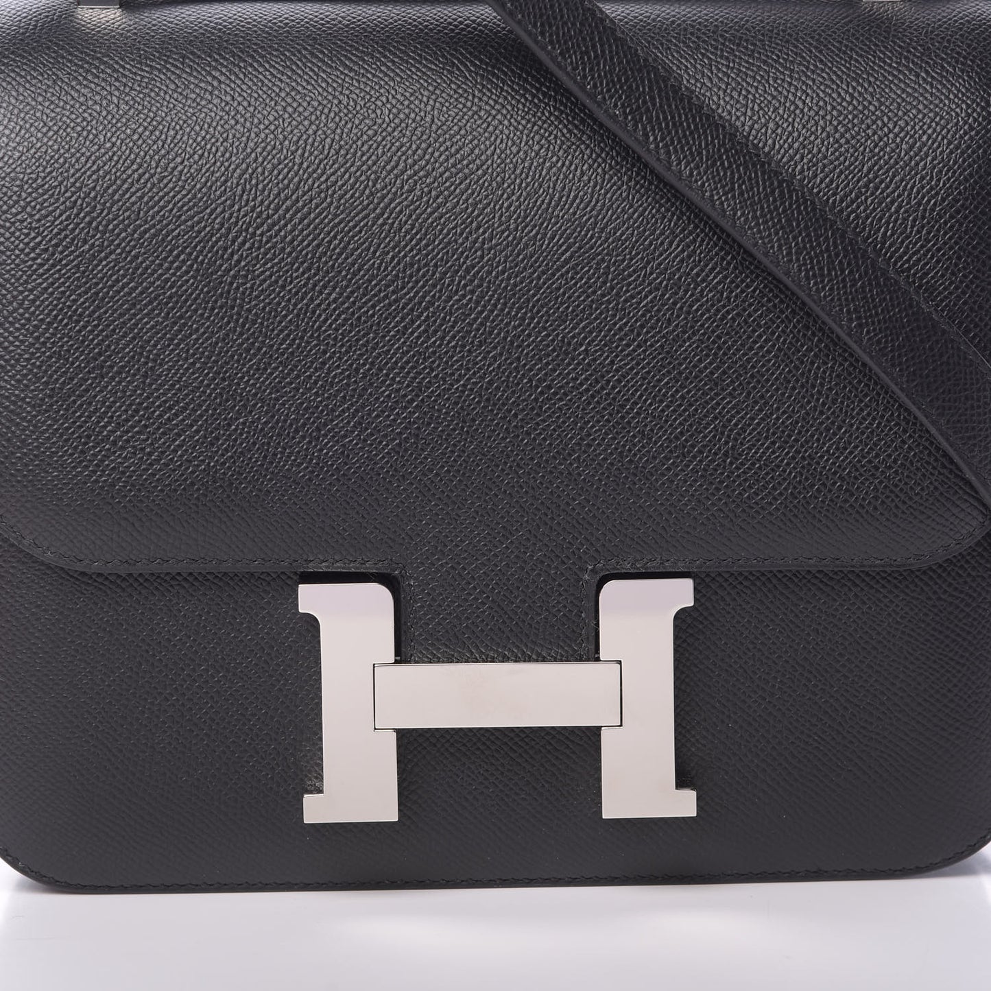 Epsom Constance 24 Black