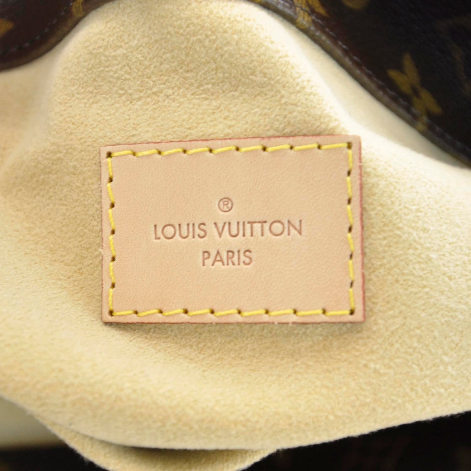 Louis Vuitton Monogram Artsy MM 8 of 9