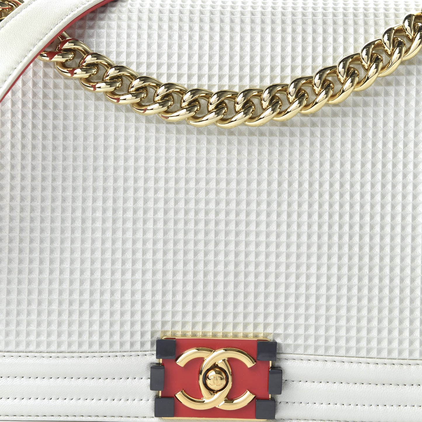 Lambskin Embossed New Medium Boy Cube Flap White