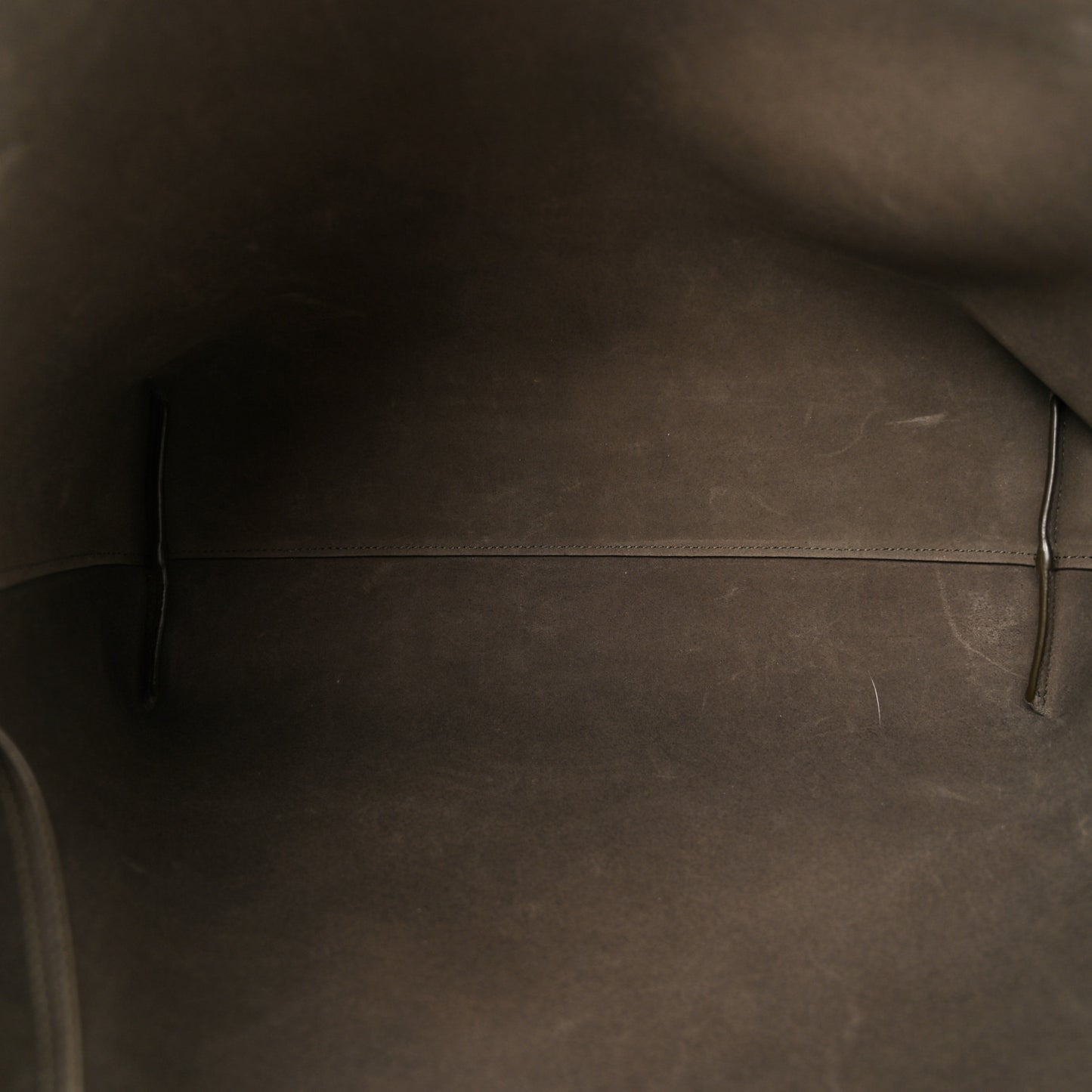 Calfskin Large Shopping Tote Light Musk