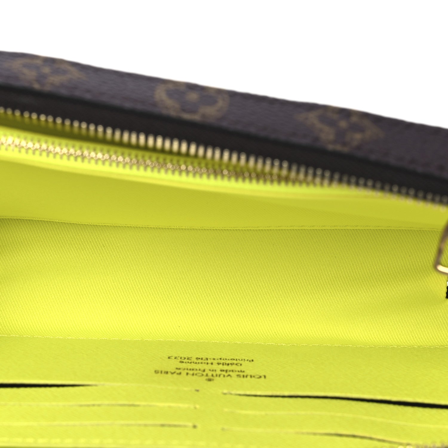 Louis Vuitton Monogram Vintage Soft Trunk Wearable Wallet 5 of 9